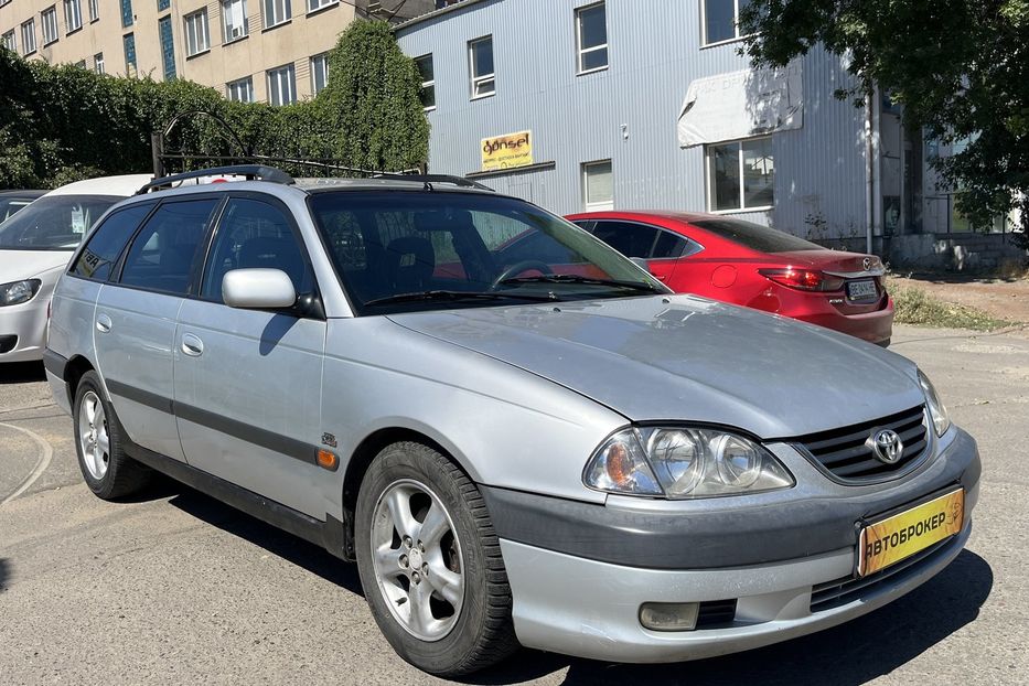 Продам Toyota Avensis D4D 2003 года в Николаеве