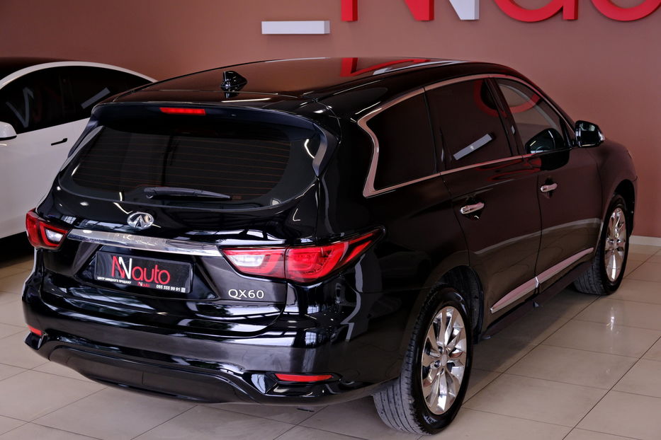 Продам Infiniti QX60 2018 года в Одессе