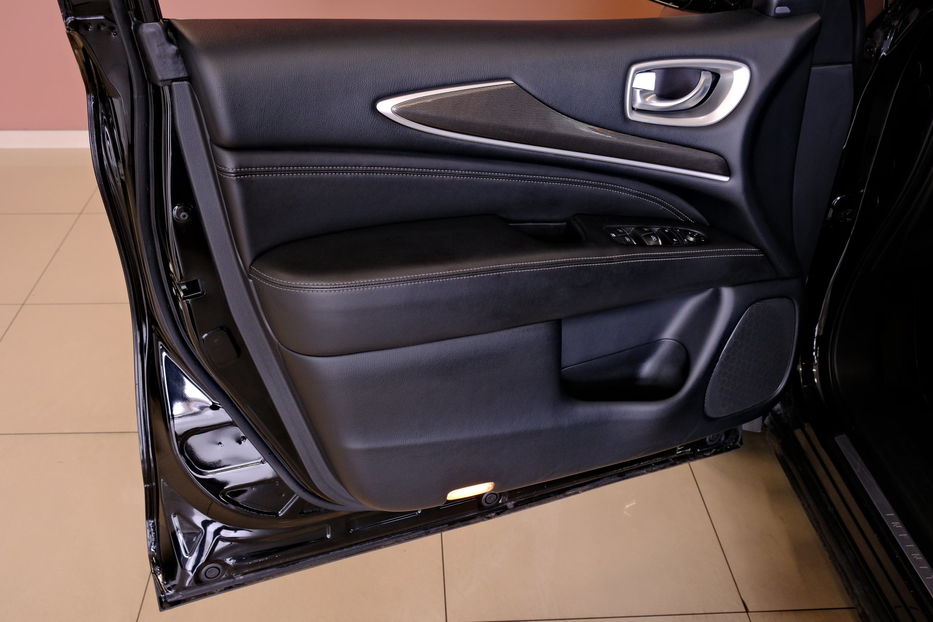 Продам Infiniti QX60 2018 года в Одессе