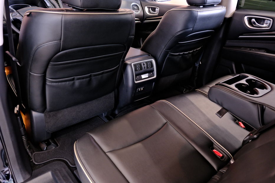 Продам Infiniti QX60 2018 года в Одессе