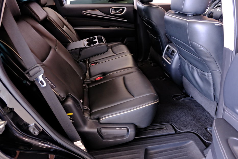 Продам Infiniti QX60 2018 года в Одессе
