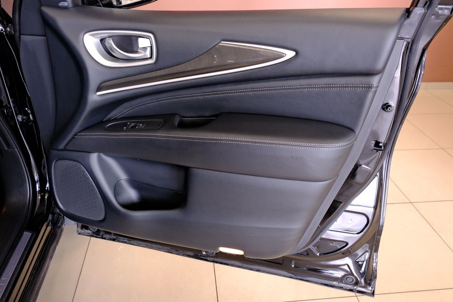 Продам Infiniti QX60 2018 года в Одессе
