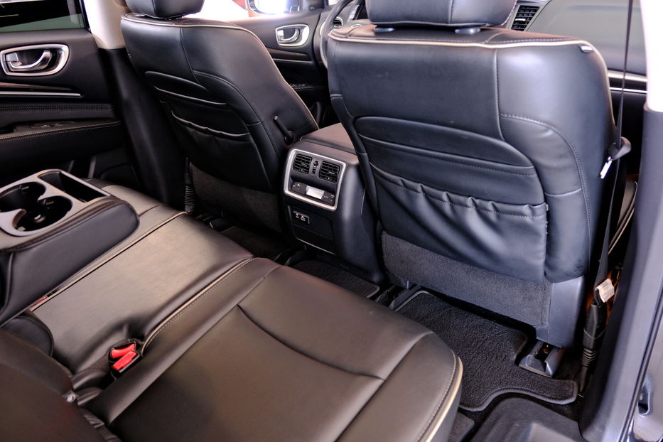 Продам Infiniti QX60 2018 года в Одессе