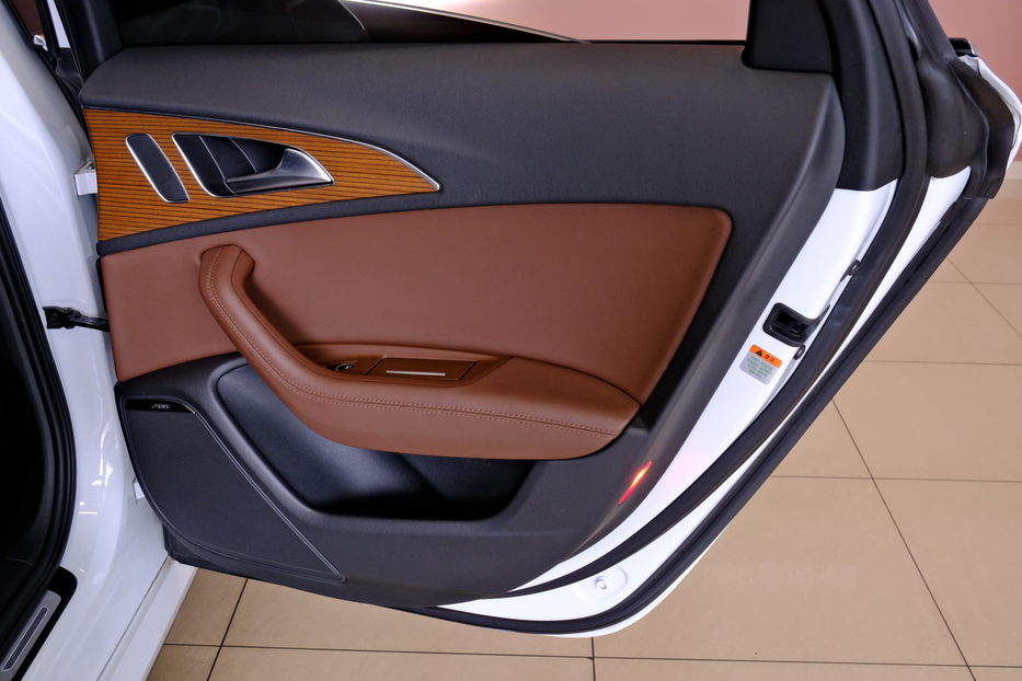 Продам Audi A6 50TDI 2015 года в Одессе