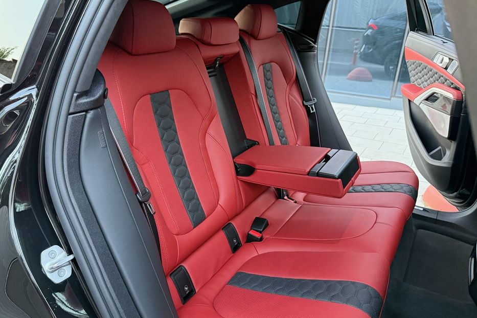 Продам BMW X6 M Competition  2022 года в Киеве