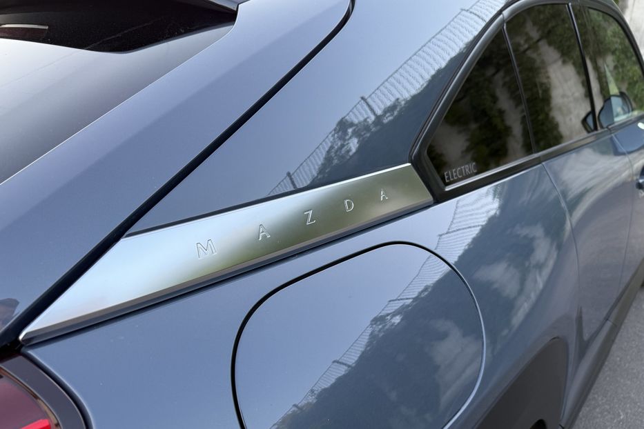 Продам Mazda MX-3 МХ-30 2022р РІВНЕ 2021 года в Ровно