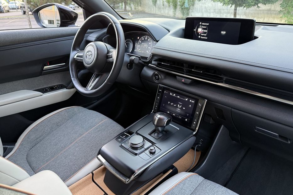 Продам Mazda MX-3 МХ-30 2022р РІВНЕ 2021 года в Ровно