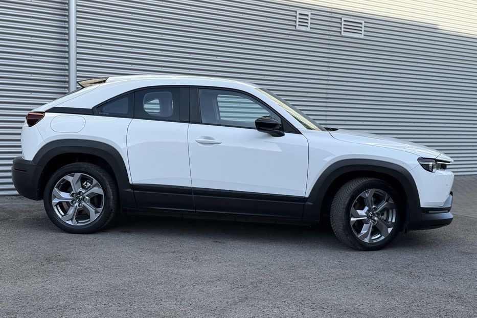 Продам Mazda MX-3 МХ-30 2021р м.Рівне 2020 года в Ровно