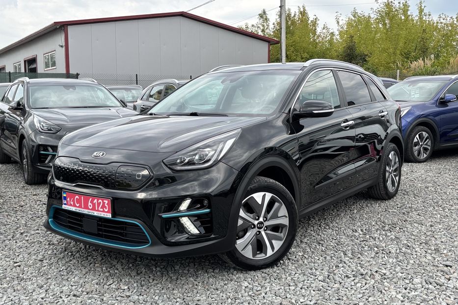 Продам Kia Niro 64квт 2021 года в Львове