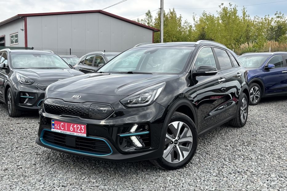 Продам Kia Niro 64квт 2021 года в Львове
