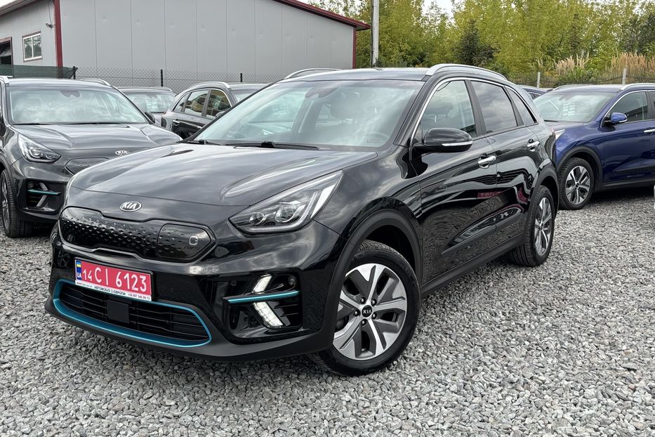 Продам Kia Niro 64квт 2021 года в Львове