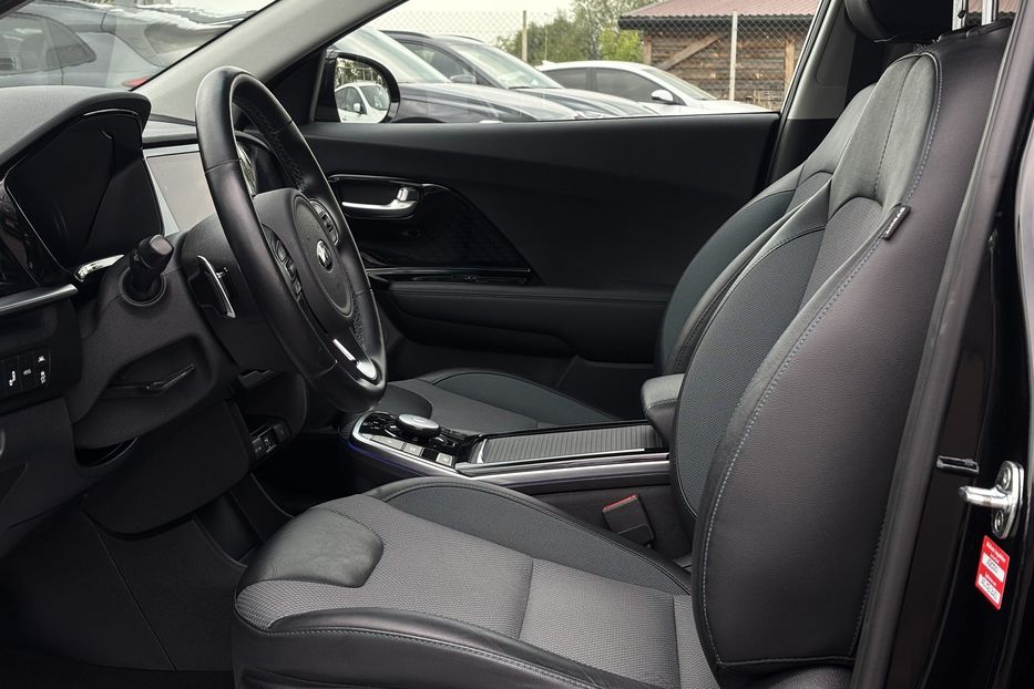 Продам Kia Niro 64квт 2021 года в Львове