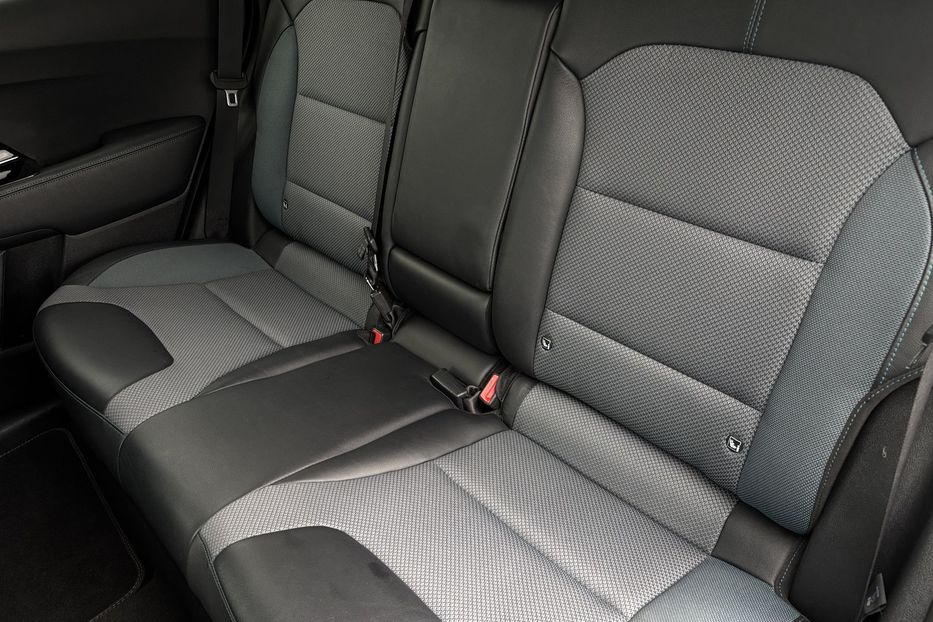 Продам Kia Niro 64квт 2021 года в Львове