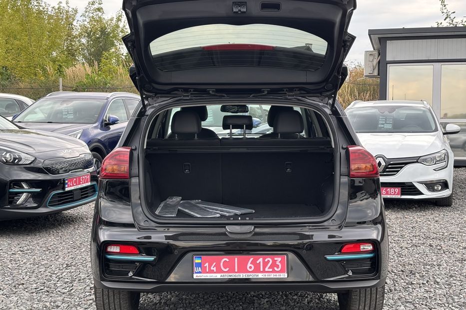 Продам Kia Niro 64квт 2021 года в Львове