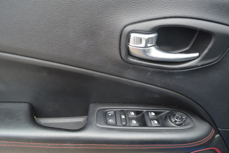 Продам Jeep Compass Trailhawk 2019 года в Одессе