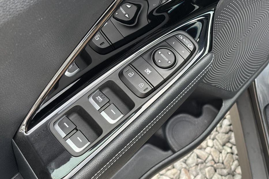 Продам Kia Niro 64kw  2021 года в Львове