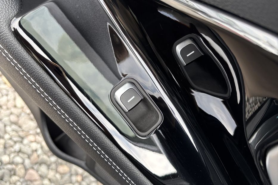 Продам Kia Niro 64kw  2021 года в Львове