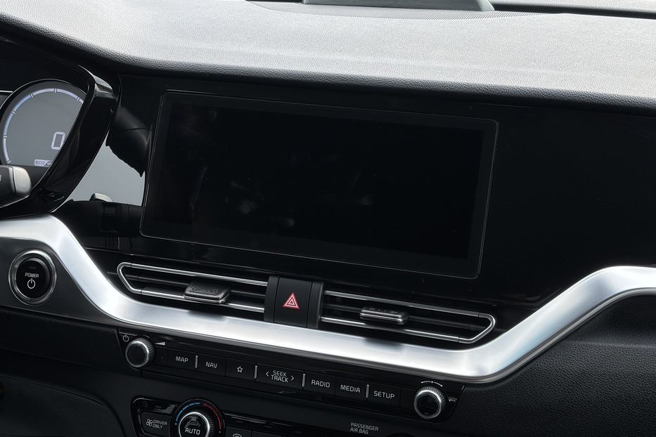 Продам Kia Niro 64kw  2021 года в Львове
