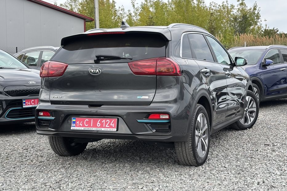 Продам Kia Niro 64kw  2021 года в Львове