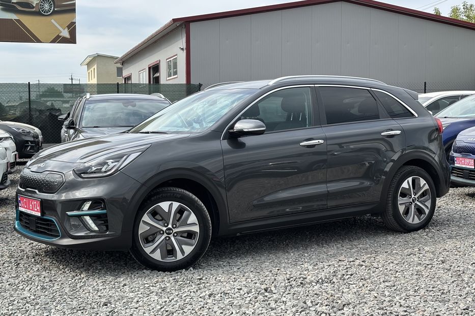 Продам Kia Niro 64kw  2021 года в Львове