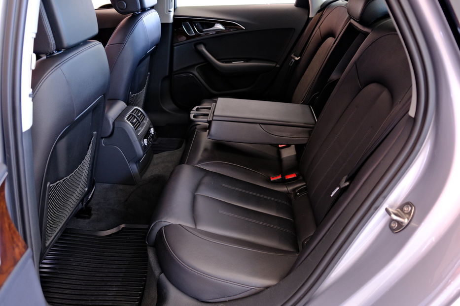 Продам Audi A6 2017 года в Одессе