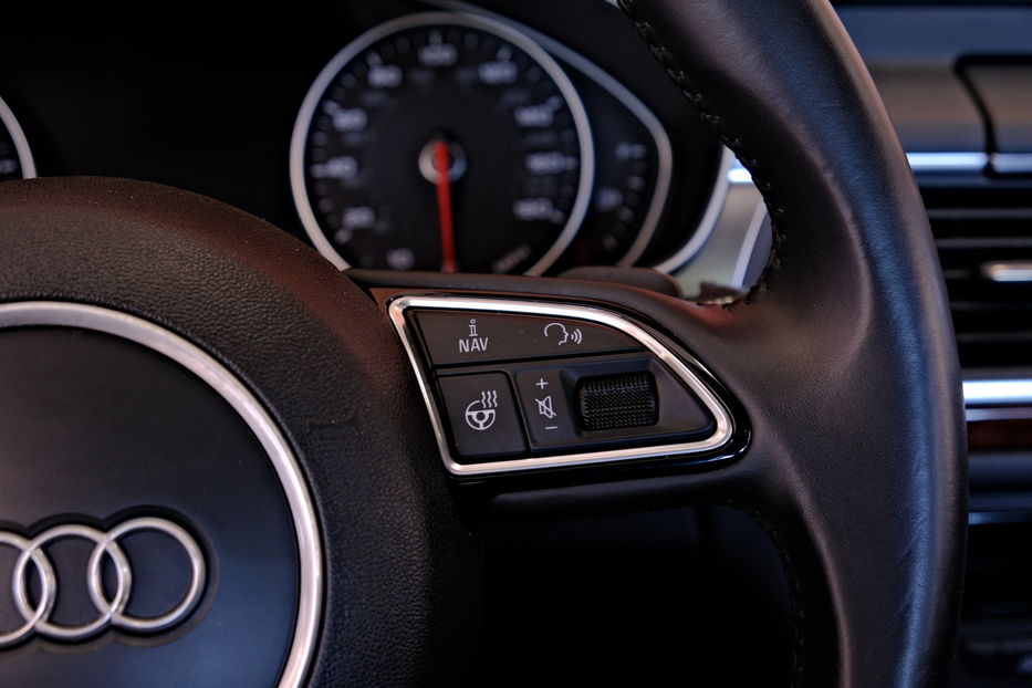 Продам Audi A6 2017 года в Одессе