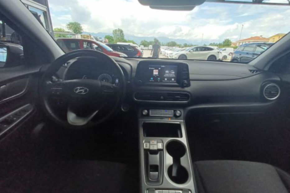Продам Hyundai Kona 39 kw авто в дорозі  2020 года в Львове