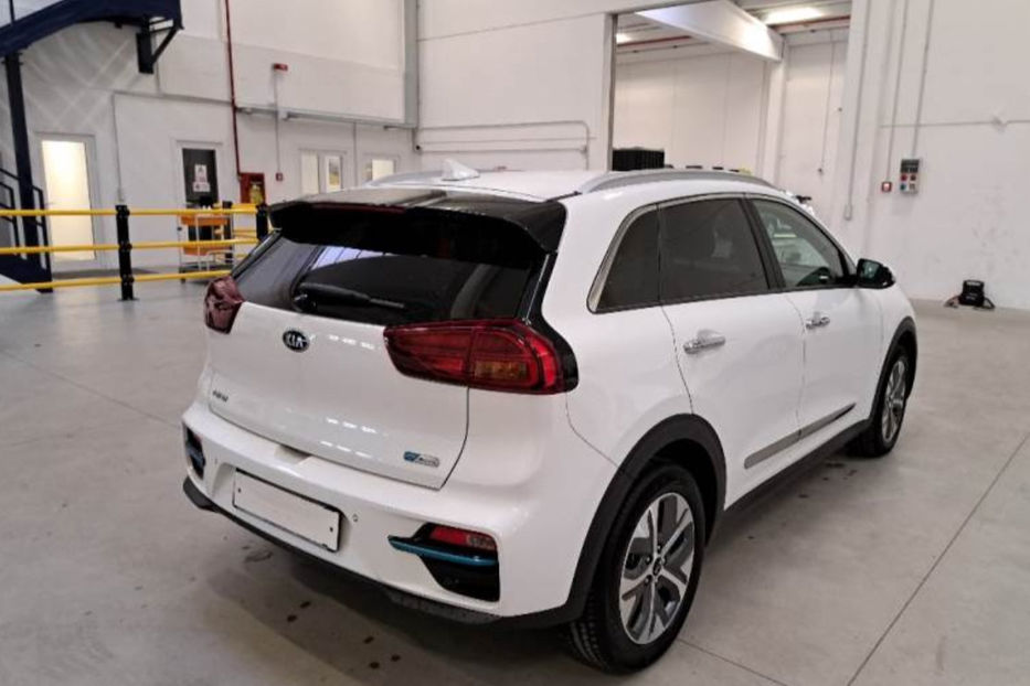 Продам Kia Niro 64kw авто в дорозі  2021 года в Львове