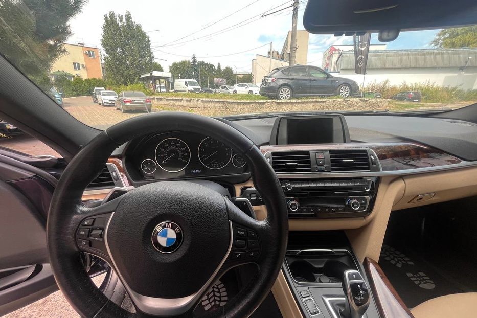 Продам BMW 330 2016 года в Черновцах