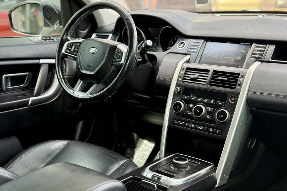 Продам Land Rover Discovery Sport 2016 года в Киеве
