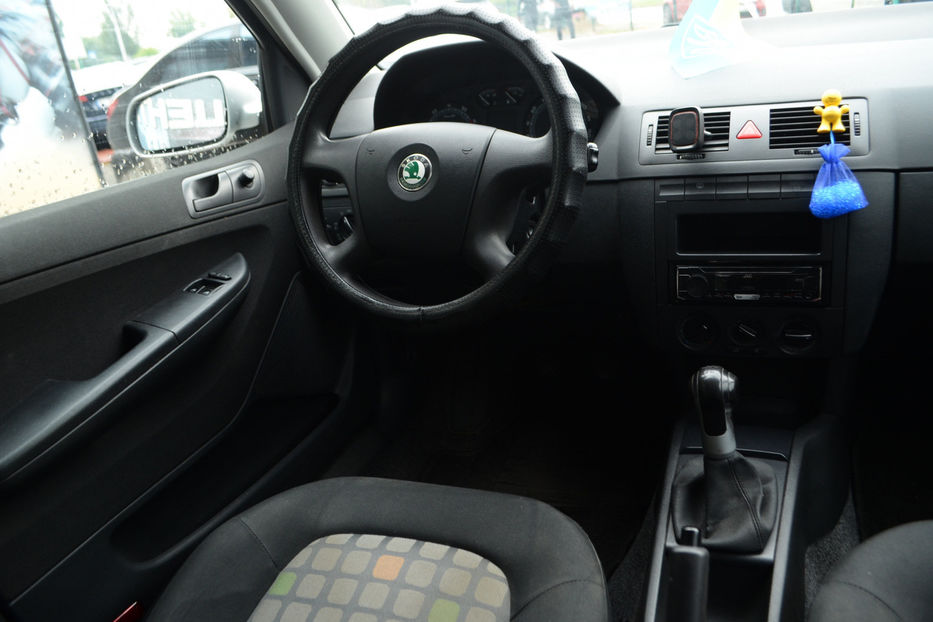 Продам Skoda Fabia 2007 года в Киеве