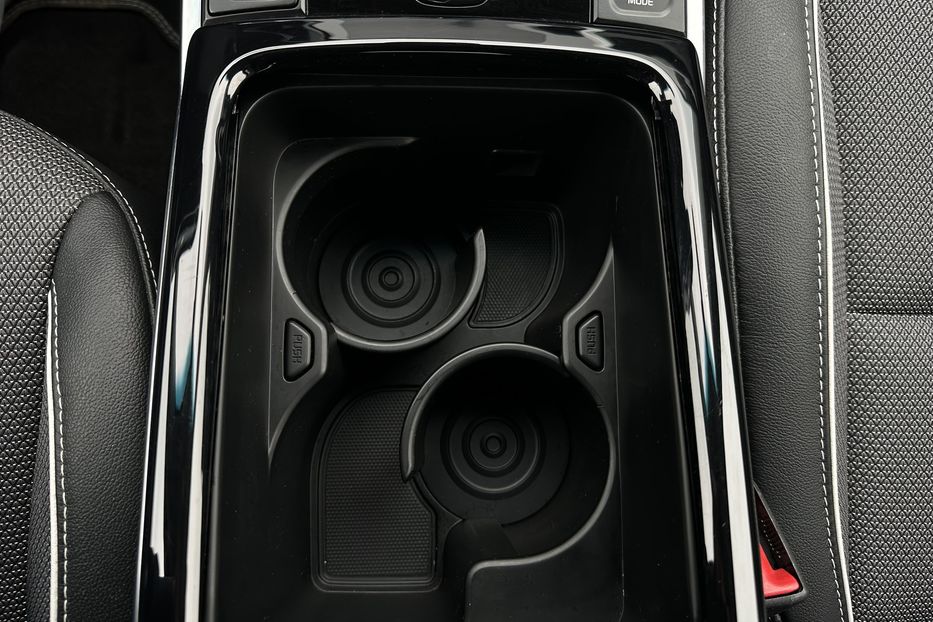 Продам Kia Niro 64 кВт Макс. ЗАРЕЗЕРВОВАНО 2022 года в Львове