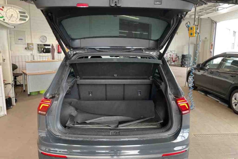 Продам Volkswagen Tiguan Life 2.0TDI LED NAV NE MALOVAN 2021 года в Львове