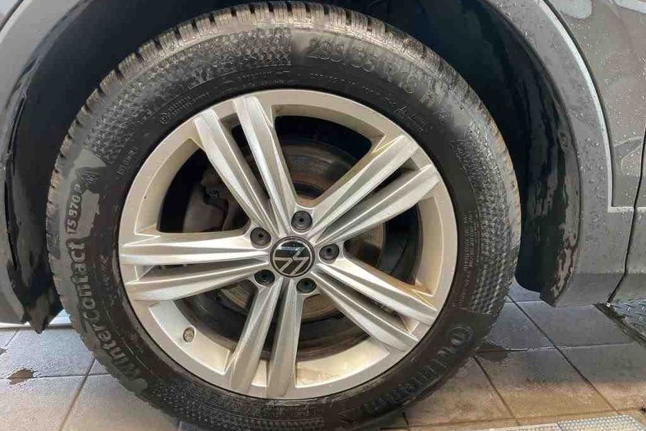 Продам Volkswagen Tiguan Life 2.0TDI LED NAV NE MALOVAN 2021 года в Львове