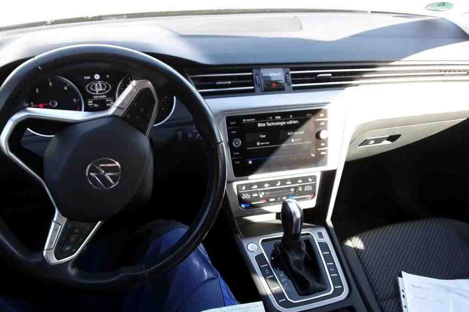 Продам Volkswagen Passat B8 Variant Basic 2.0 TDI NE MALOV 2021 года в Львове