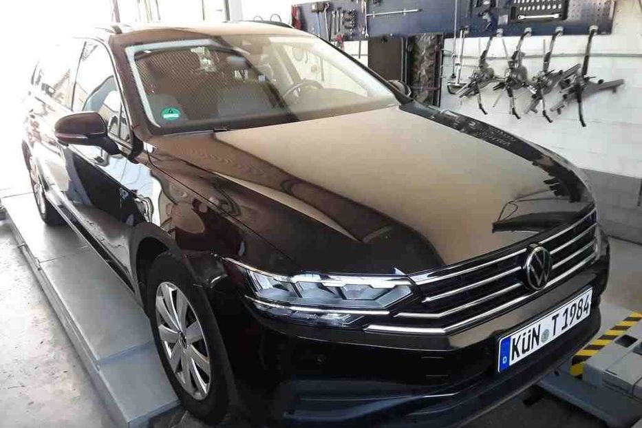Продам Volkswagen Passat B8 Variant Basic 2.0 TDI NE MALOV 2021 года в Львове