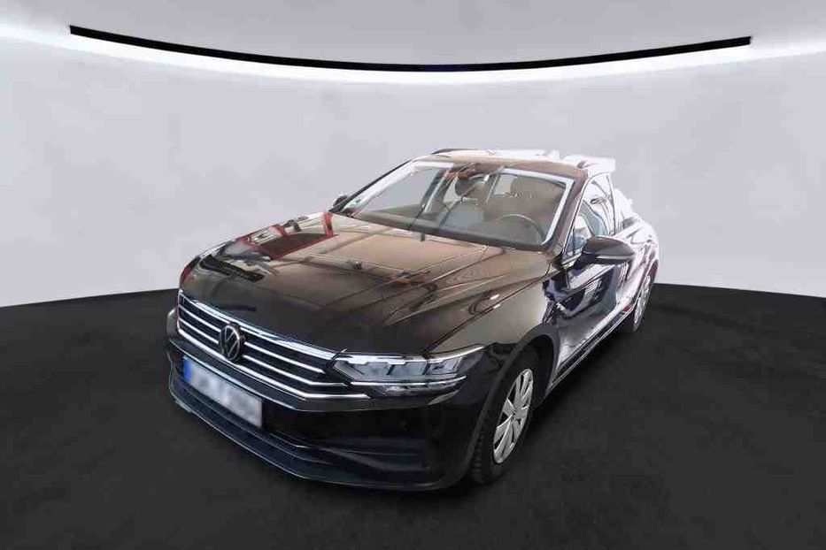 Продам Volkswagen Passat B8 Variant Basic 2.0 TDI NE MALOV 2021 года в Львове