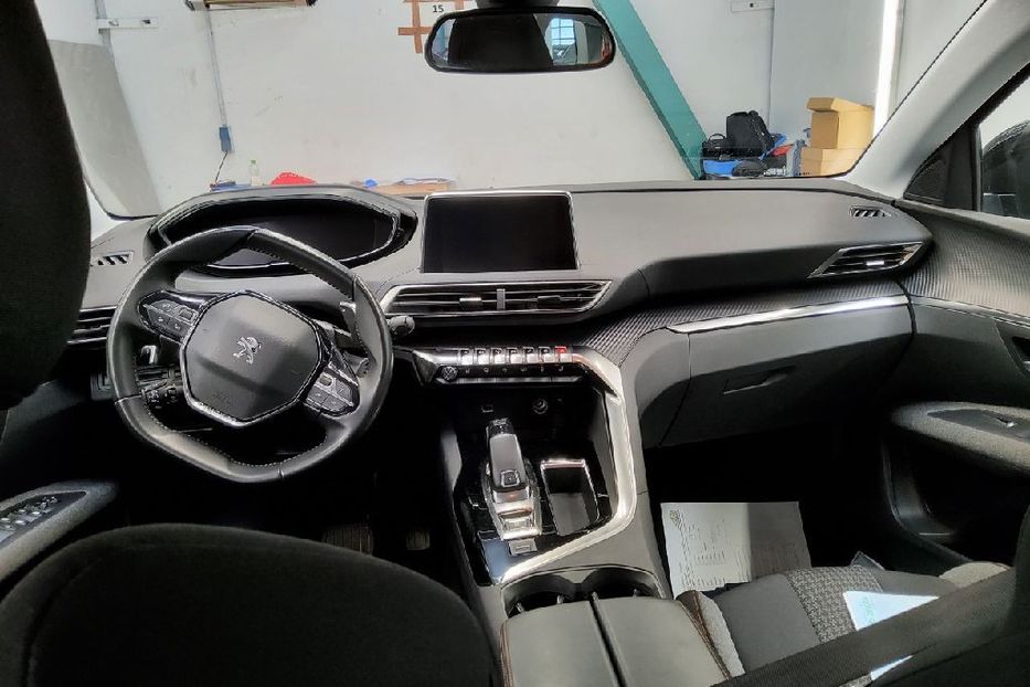 Продам Peugeot 5008 5008Active 1.5HDi 96KW AT8  2020 года в Львове