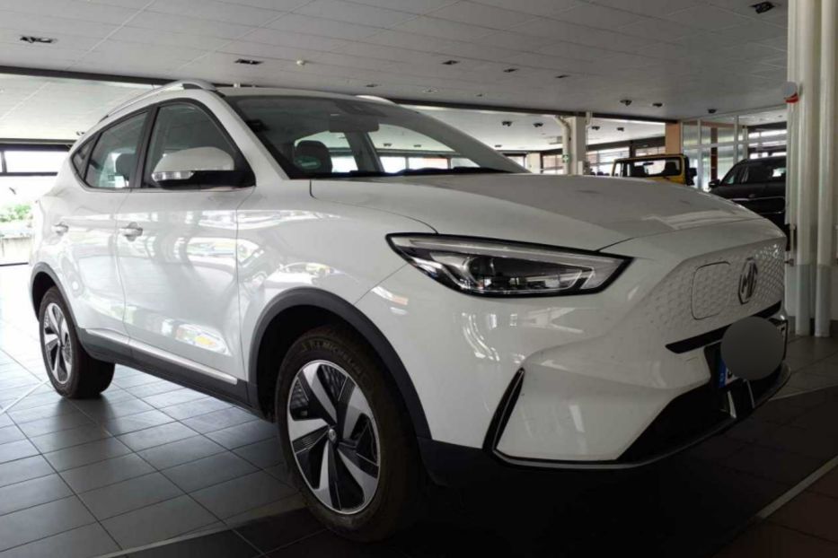 Продам MG 3 ZS EV 72 kWh 130кВт Камера 360 2022 года в Львове