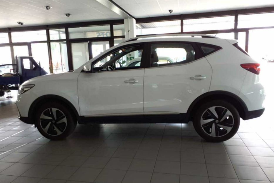 Продам MG 3 ZS EV 72 kWh 130кВт Камера 360 2022 года в Львове