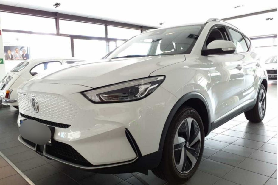 Продам MG 3 ZS EV 72 kWh 130кВт Камера 360 2022 года в Львове