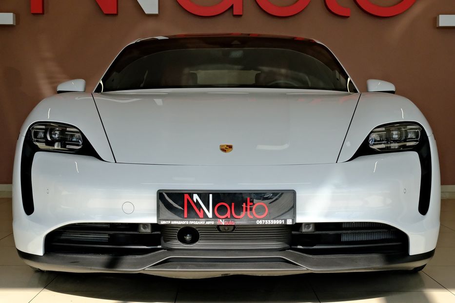 Продам Porsche Taycan 4S 2022 года в Одессе