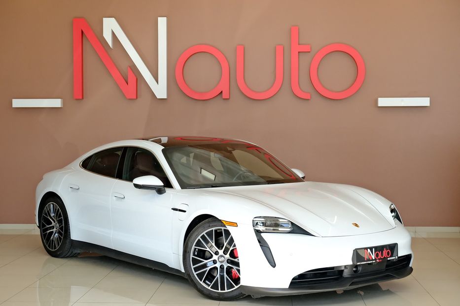 Продам Porsche Taycan 4S 2022 года в Одессе