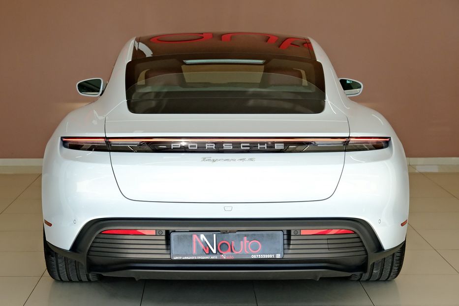 Продам Porsche Taycan 4S 2022 года в Одессе