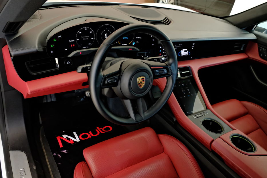 Продам Porsche Taycan 4S 2022 года в Одессе