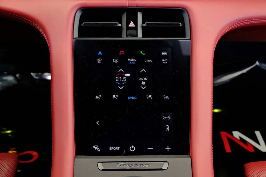 Продам Porsche Taycan 4S 2022 года в Одессе