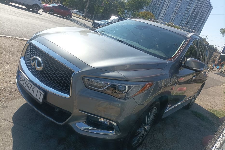 Продам Infiniti QX60 максимал 2021 года в Одессе