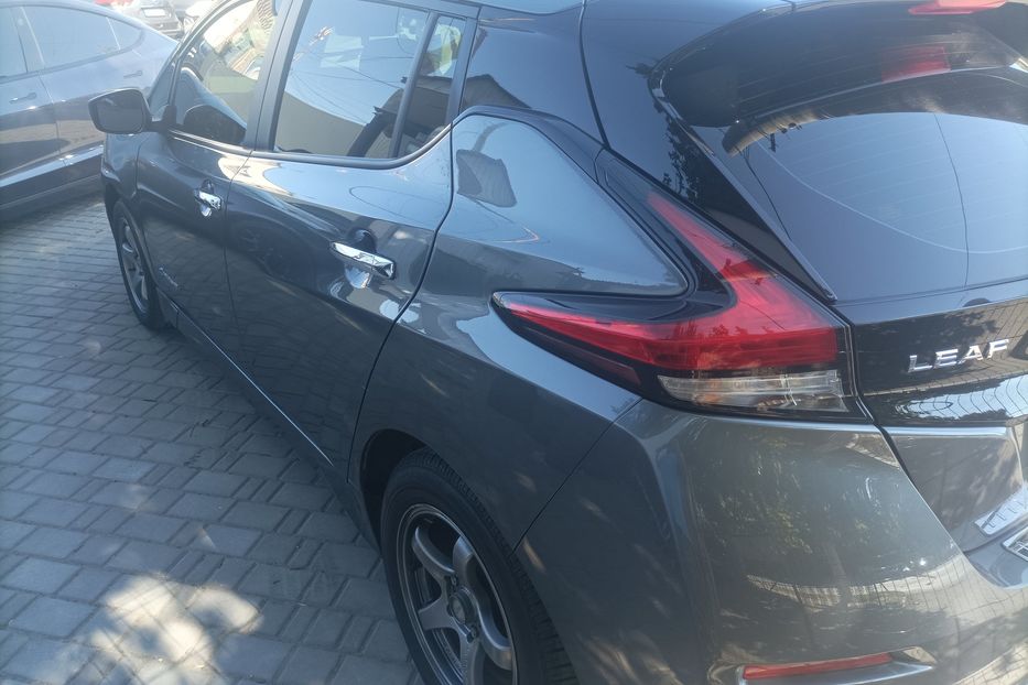 Продам Nissan Leaf 40kwh 2019 года в Одессе