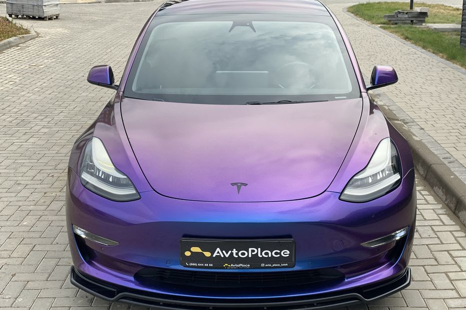 Продам Tesla Model 3 Longe Range 2018 года в Луцке