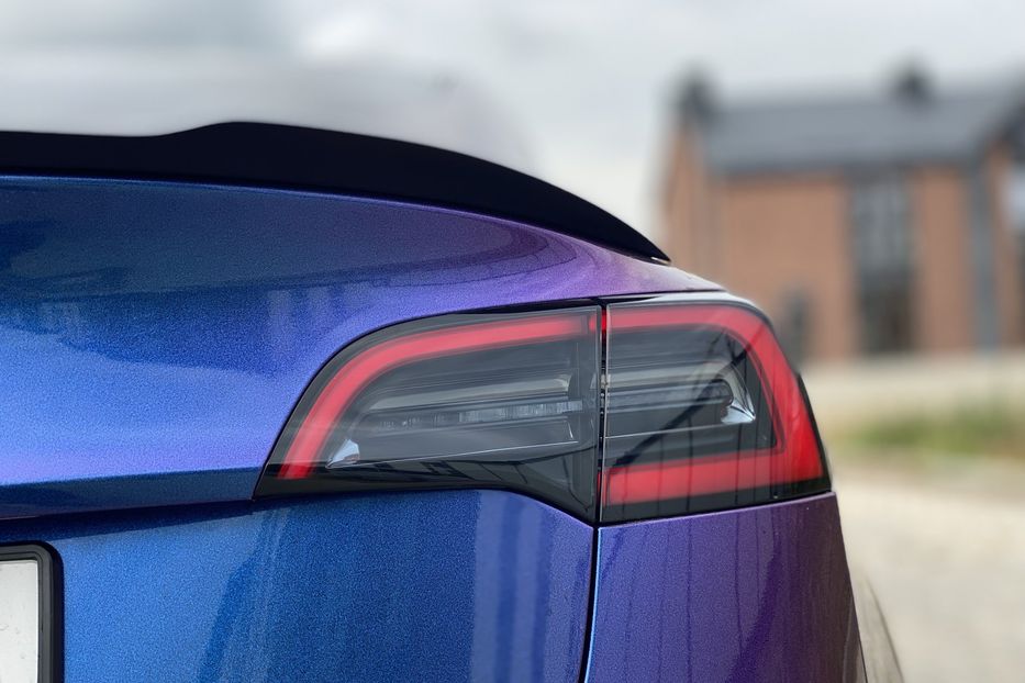 Продам Tesla Model 3 Longe Range 2018 года в Луцке